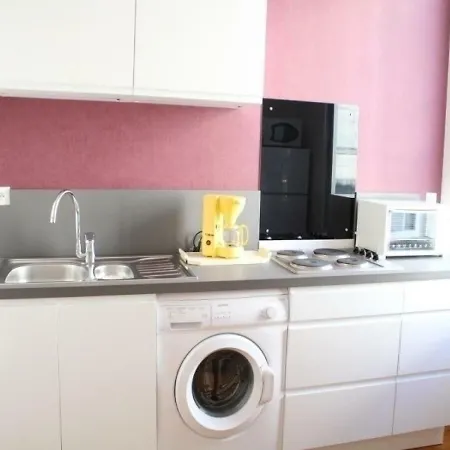 Apartment Studio Cabine - 35 M² - 4 Couchages Apartment Rochefort (Charente-Maritime)